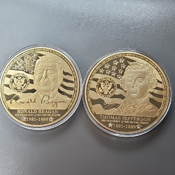 Other - Big Gold Commemorative Coins with Presidential Portraits